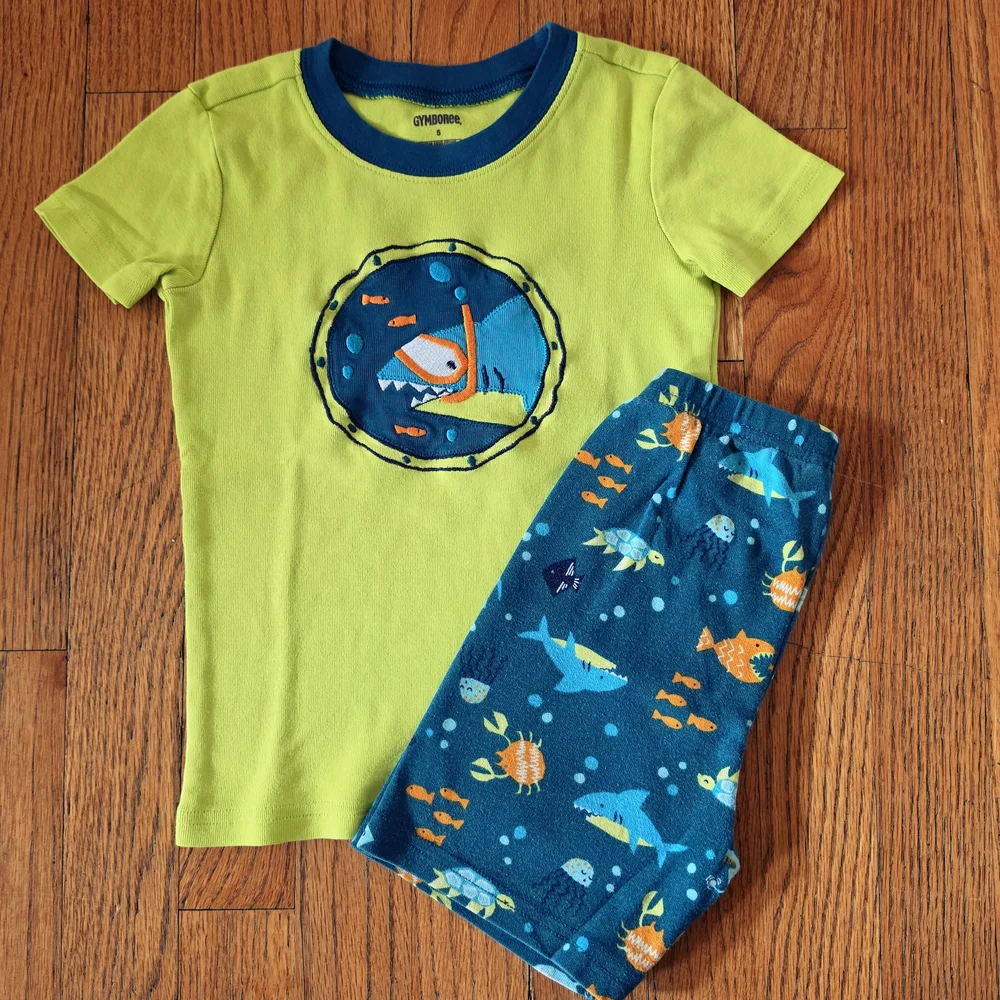 Gymboree Boys Green & Teal Shark Sleep Set